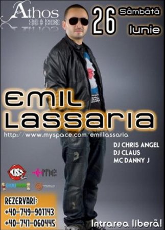 Emil Lassaria în Club Athos din Baia Mare