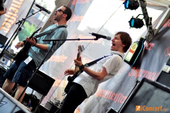 The Mono Jacks, Viţa de Vie şi The MOOod