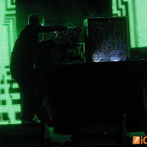 Poze Simian Mobile Disco