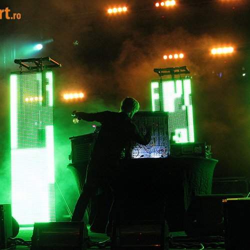 Poze Simian Mobile Disco