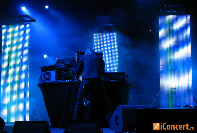 Poze Simian Mobile Disco