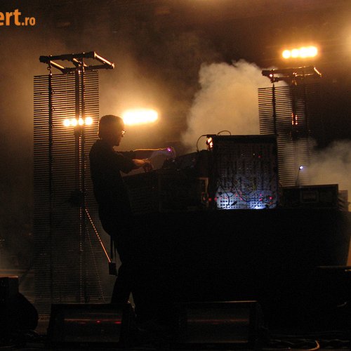Poze Simian Mobile Disco