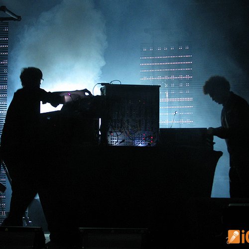 Poze Simian Mobile Disco