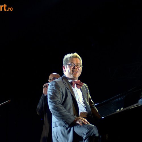Poze Pink Martini