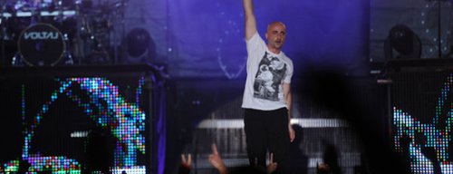 Voltaj