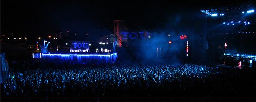 crowd