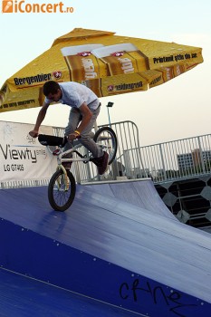 Street Heroes a doua zi