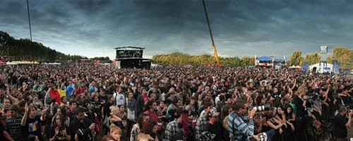 Crowd-1
