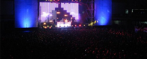 crowd