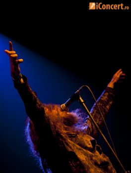 Labyrinthic Metal Evening