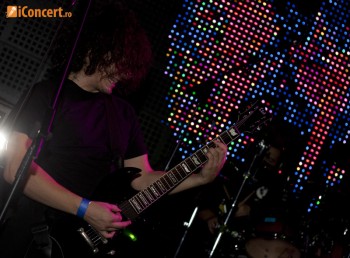 Labyrinthic Metal Evening