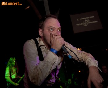 Labyrinthic Metal Evening