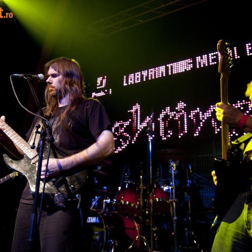 Labyrinthic Metal Evening