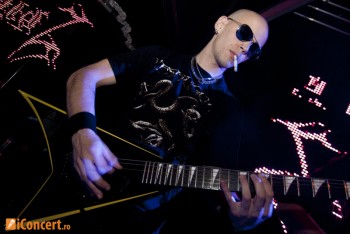 Labyrinthic Metal Evening