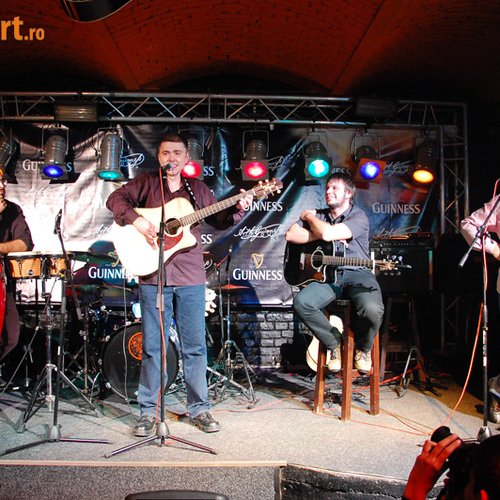 Poze Marius Matache şi Folk Band Imperfect