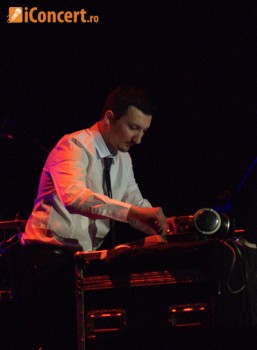 Poze Cuantune - Photo