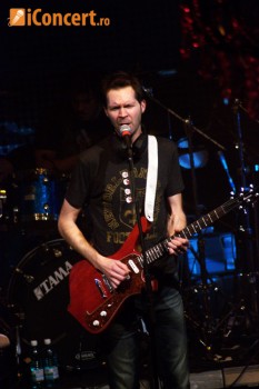 Poze Paul Gilbert - Photo
