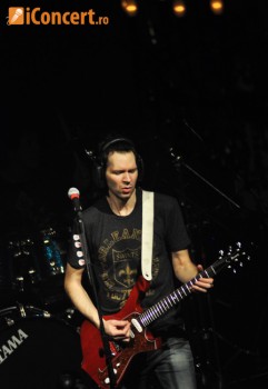 Poze Paul Gilbert - Photo