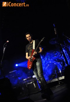 Poze Paul Gilbert - Photo