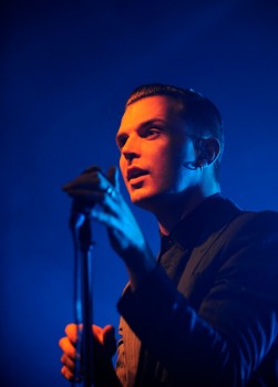 hurts-live-concert-bucharet-photo-7