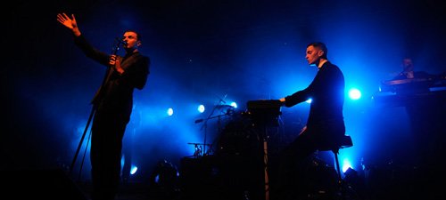 RECENZIE: Primul concert Hurts în România – memorabil