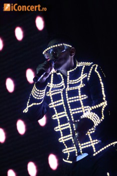 alex-velea-concert-fhm-music-2