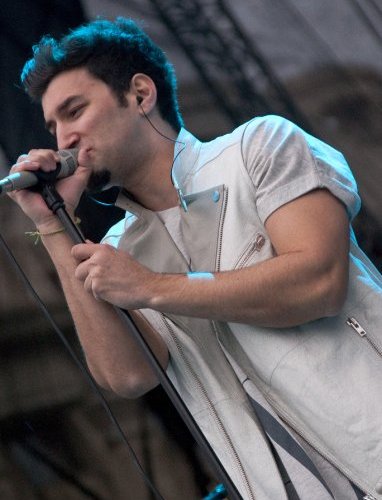 smiley_06-05-2011alex_chelba-5