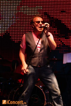 vh2-concert-the-silver-church-4