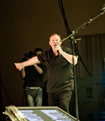 ali-campbell-ub40-bucharest-live-concert-1