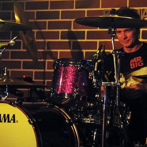 mr-big-hard-rock-cafe-bucharest-concert-14