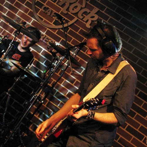 mr-big-hard-rock-cafe-bucharest-concert-7