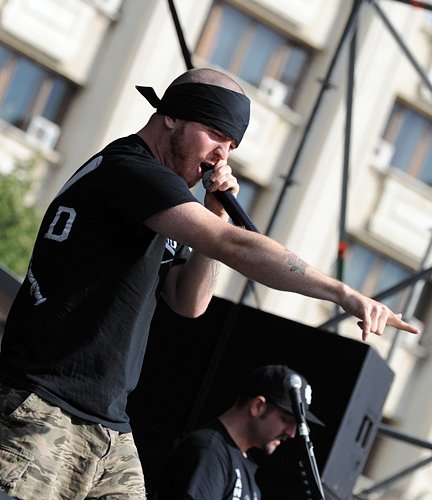 2-hatebreed-rock-the-city-2011-live-concert-3