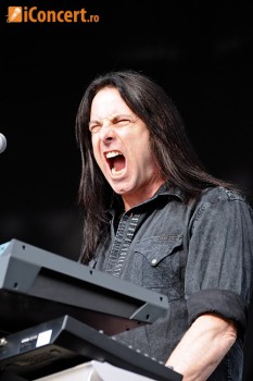 3-whitesnake-rock-the-city-2011-live-concert-1