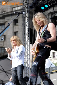 3-whitesnake-rock-the-city-2011-live-concert-3