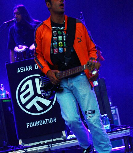 asian-dub-foundation-bestfest-2011-live-concert-3