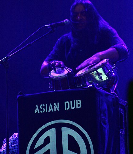 asian-dub-foundation-bestfest-2011-live-concert-4
