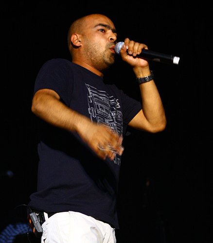 asian-dub-foundation-bestfest-2011-live-concert-6