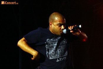 asian-dub-foundation-bestfest-2011-live-concert-7