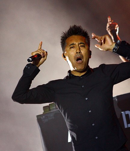 asian-dub-foundation-bestfest-2011-live-concert-8