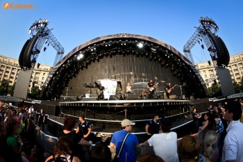 bon-jovi-live-concert-bucharest-2011-1