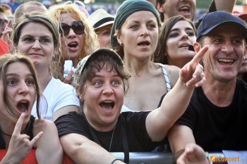 bon-jovi-live-concert-bucharest-2011-11