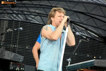 bon-jovi-live-concert-bucharest-2011-19