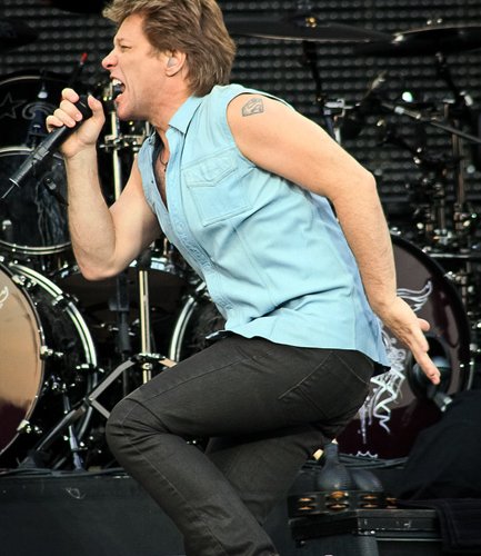 bon-jovi-live-concert-bucharest-2011-23