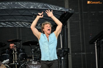 bon-jovi-live-concert-bucharest-2011-27