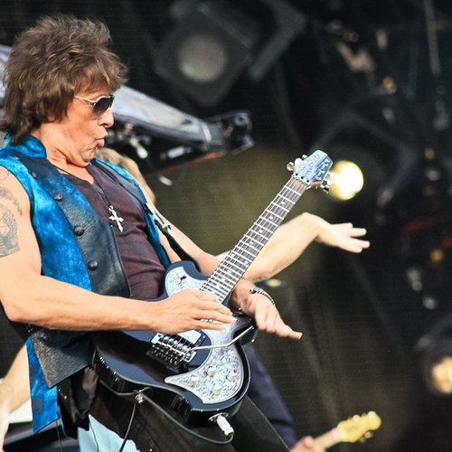 bon-jovi-live-concert-bucharest-2011-35