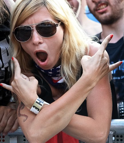 bon-jovi-live-concert-bucharest-2011-4