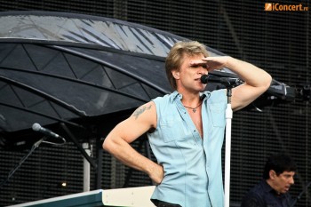 bon-jovi-live-concert-bucharest-2011-43