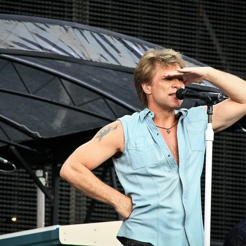 bon-jovi-live-concert-bucharest-2011-43