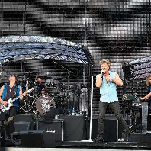 bon-jovi-live-concert-bucharest-2011-54