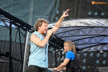 bon-jovi-live-concert-bucharest-2011-60